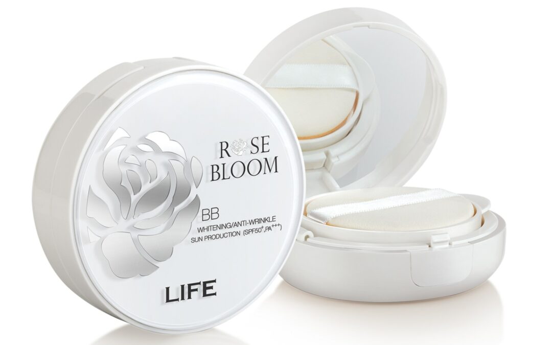 Rose Bloom Whitening BB Cushion